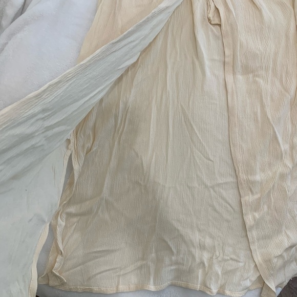 Sleeveless Tunic - Picture 4 of 6